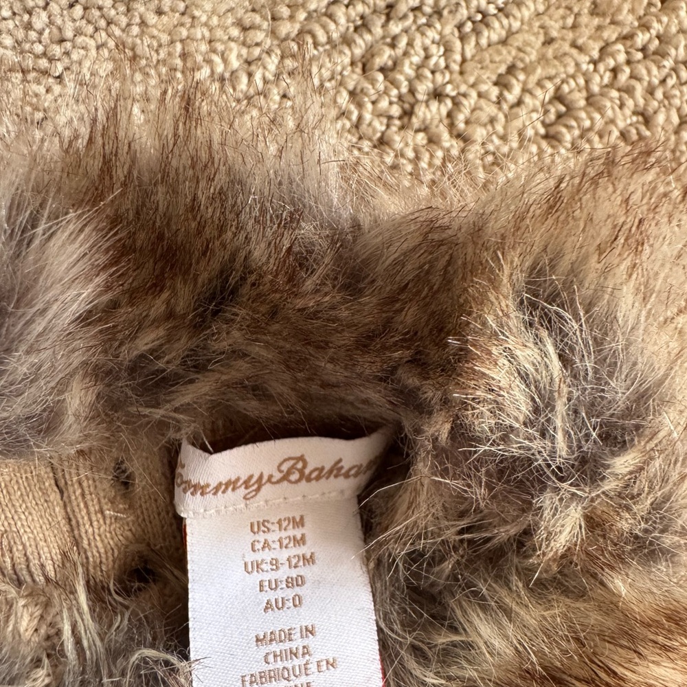 Tommy Bahama Faux Fur Trimmed Garment - Picture 2 of 4